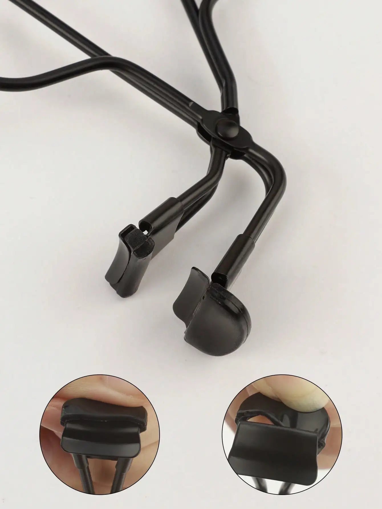 Rose Gold Mini Eyelash Curler